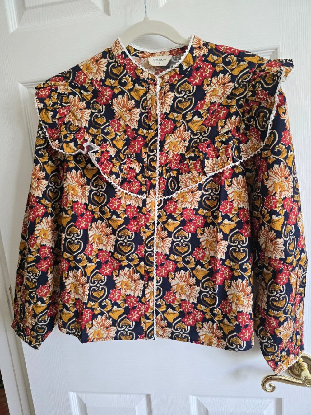 Sonmer Bright Orange/Mustard Theme on Navy Blue Background Blouse L
